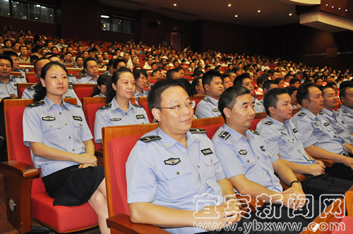 宜宾召开城乡环境综合治理总结暨创建国家卫生城市动员会(图8) 宜宾召开城乡环境综合治理总结暨创建国家卫生城市动员会(图8)