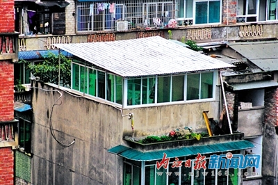 对内江市城区乱搭乱建执法难现象的调查(图3)