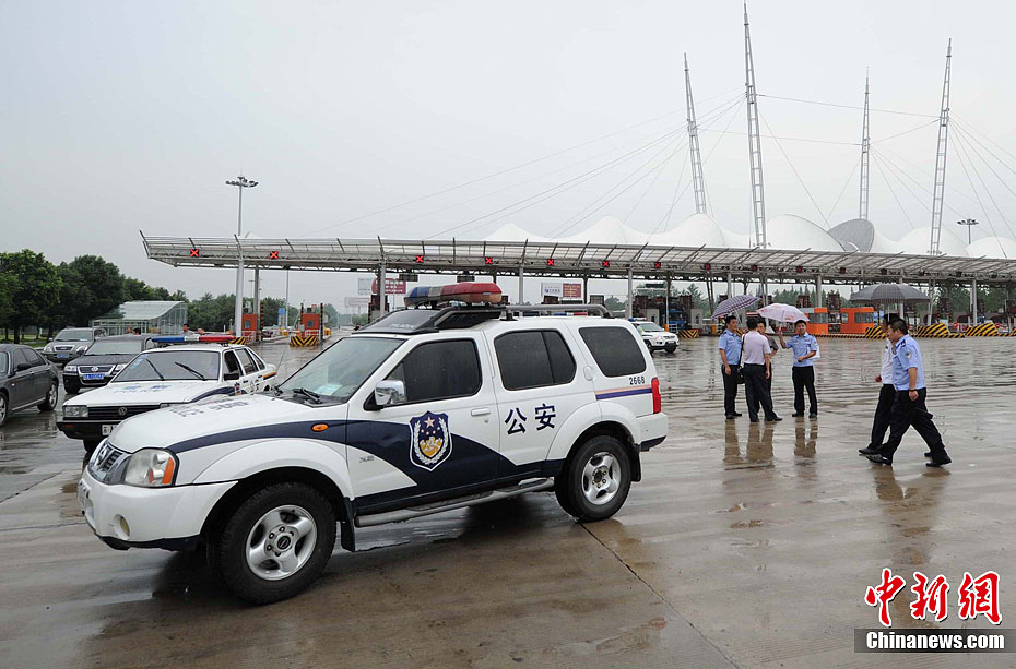 南京发生大客车劫持事件(图3)