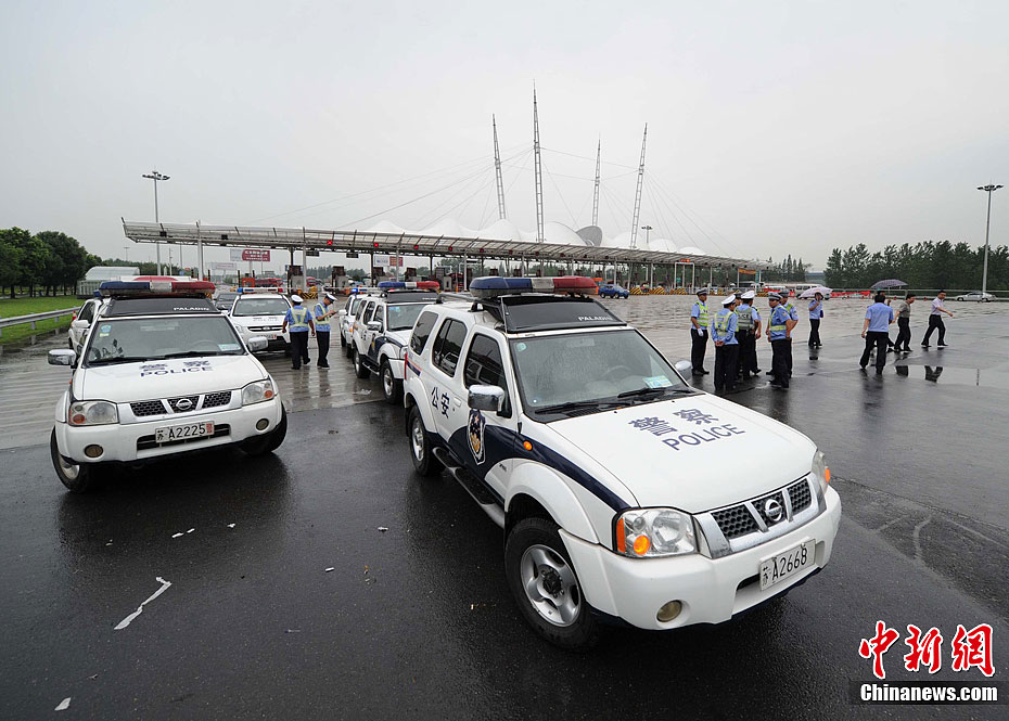 南京发生大客车劫持事件(图4)