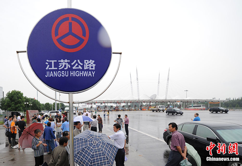 南京发生大客车劫持事件(图5)