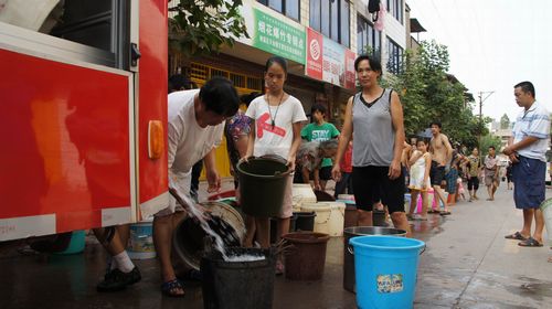 先保供水后保产业&nbsp;&nbsp;天仙镇全面打响抗旱攻坚战