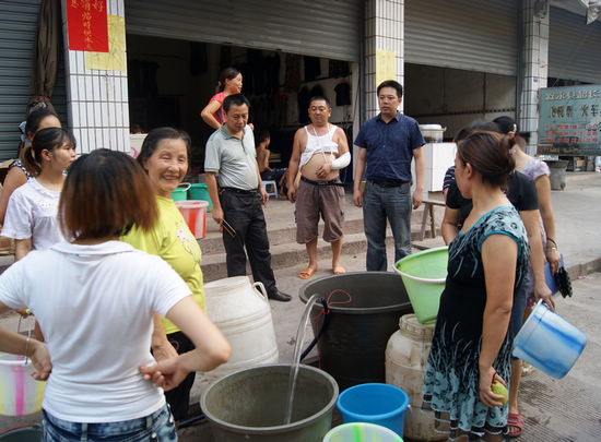 大石乡：天气降温不起水&nbsp;&nbsp;泵不停转水不难