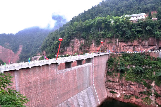 古蔺抗旱"及时雨" 龙爪河引水工程通过蓄水验收(图3) 古蔺抗旱"及时雨" 龙爪河引水工程通过蓄水验收(图3)