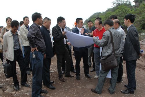 古蔺:何广斌率队督导抗旱救灾和应急工程建设要求(图2) 古蔺:何广斌率队督导抗旱救灾和应急工程建设要求(图2)