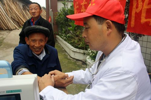 龙车镇：关爱老人&nbsp;情满重阳