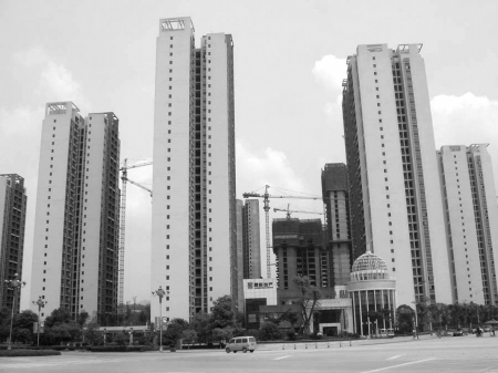 宜宾楼市调控见效 楼盘销量下降(图1) 宜宾楼市调控见效 楼盘销量下降(图1)