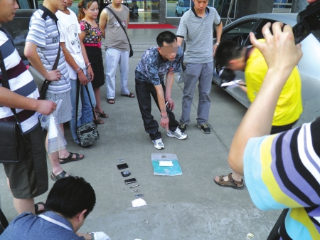 自贡：斩断“毒品通道”17名毒贩落网