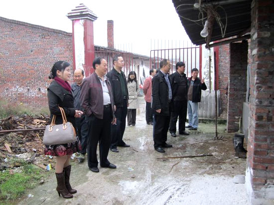 全省重大动物疫病检查组莅临泸州龙马潭区检查