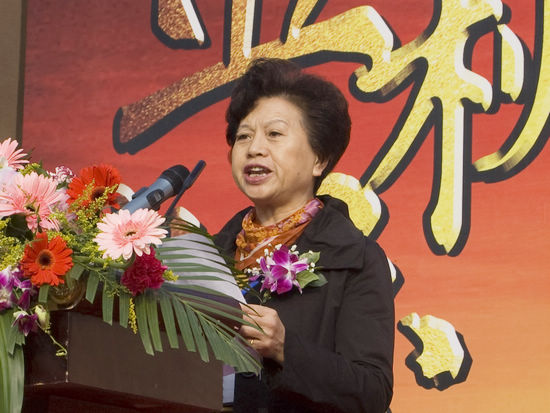 2011年泸州金秋房地产交易会开幕 大打“优惠牌”(图2) 2011年泸州金秋房地产交易会开幕 大打“优惠牌”(图2)