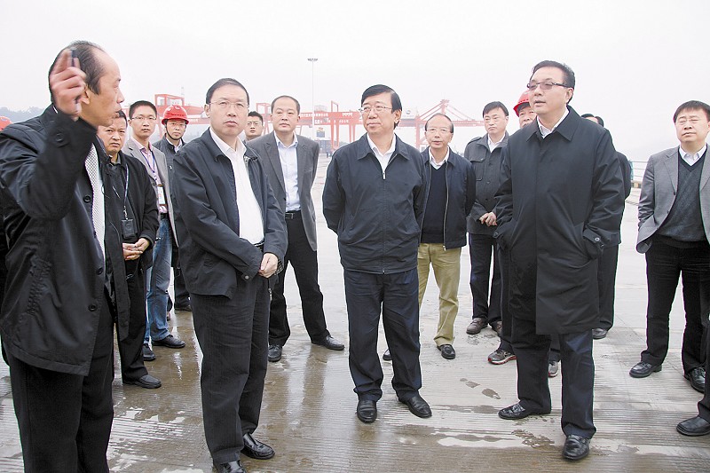 李春城在宜调研强调:"两化"互动&nbsp;城乡统筹&nbsp;加快发展