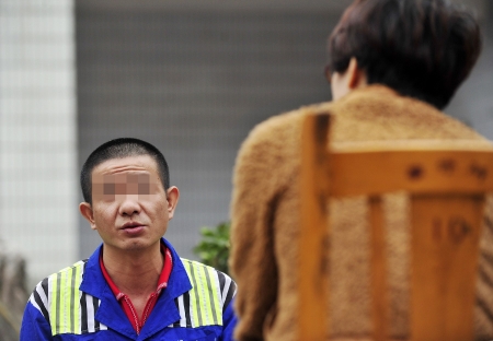 资中灭门案凶手深圳落网&nbsp;逃亡17年母亲悲伤成病(图1)