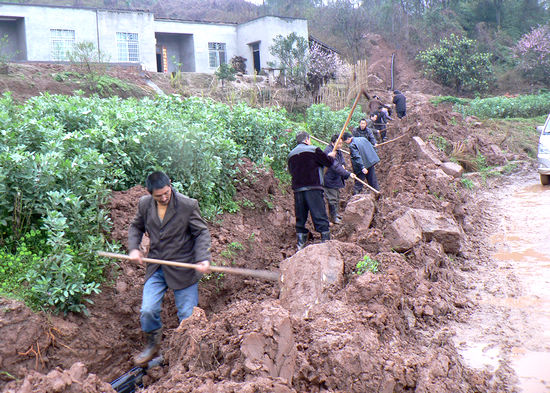 牛滩镇：“一事一议”顺民心&nbsp;财政奖补惠民生(图3)