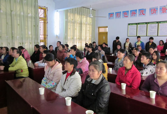 叙永马岭中学：家校携手&nbsp;为高三学生减压
