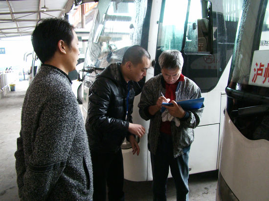 吸取"11.30"事故教训&nbsp;泸州客运企业开展消防演练(图5)