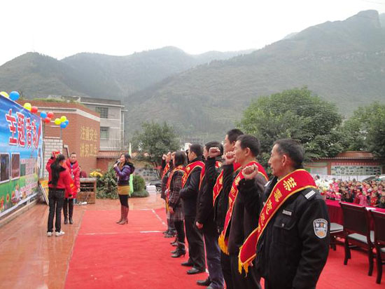 省禁毒委领导叙永指导禁毒教育工作(图3)