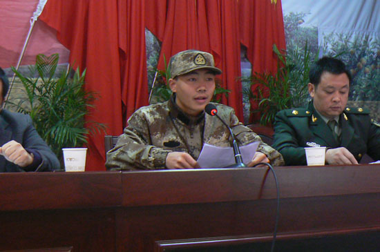 牛滩镇：欢送17名新兵光荣入伍(图3)