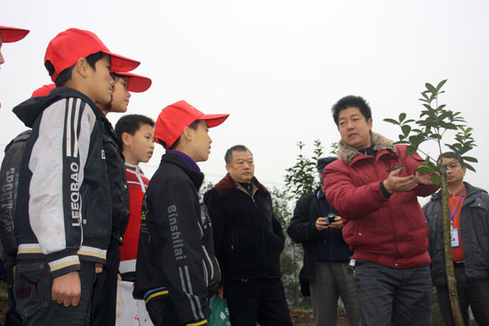 龙车镇：为农村少年开启产业发展意识(图2)
