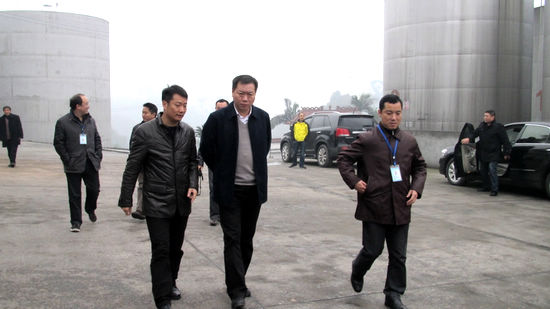 江阳区委组织部长姚新建调研通滩镇(图1)