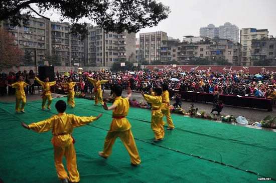 宜宾育才中学第七届校园文化艺术节谢幕(图2)