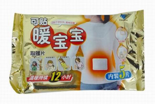 冬日“暖宝宝”串红各大商场&nbsp;市民购买使用需谨慎(图2)