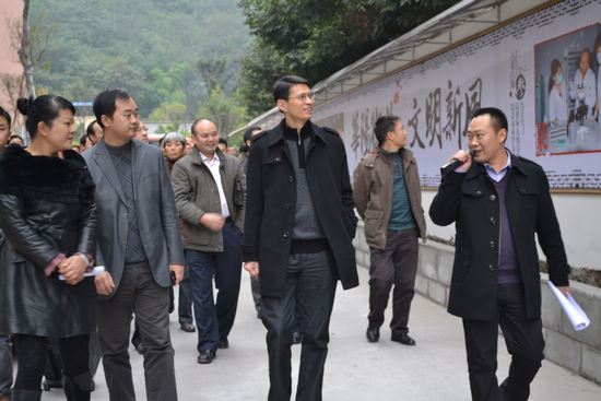 华阳街道：新风小区蝶变之路(图2)