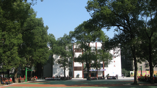 泸州市广营路小学：“三雅校园”韵飘香(图3)