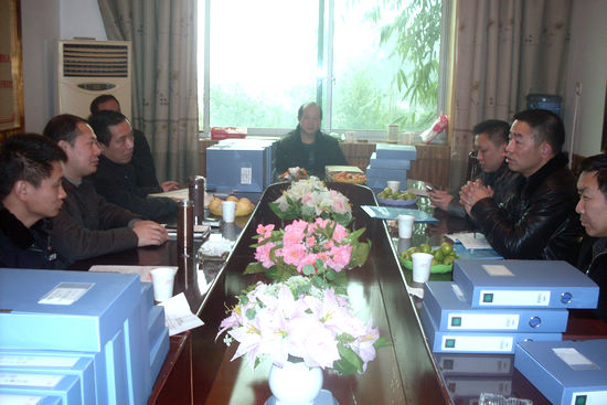 叙永县安监局考核马岭安全生产工作(图1)