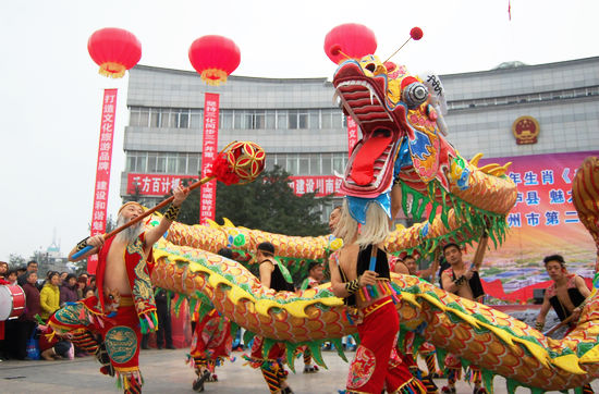 “活力泸县&nbsp;魅力龙城&nbsp;”《壬辰年》特种邮票首发(图4)
