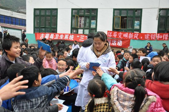 泸州古蔺：“三下乡”“菜谱”对上农民“胃口”(图5)