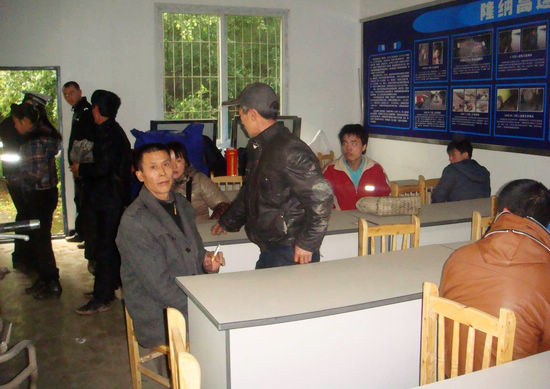 隆纳高交大队加强行人非机动车整治&nbsp;保障春运安全(图2)