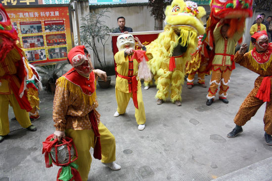 龙车镇：狮舞贺新春&nbsp;宏扬特色文化促发展(图3)