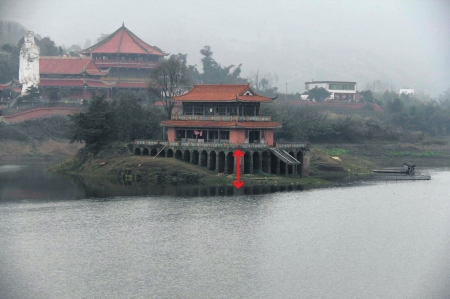向天抢水 宜宾自贡拟人工增雨(图1) 向天抢水 宜宾自贡拟人工增雨(图1)
