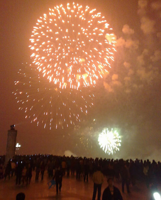 泸州：倾城同庆盛世元宵(图1)