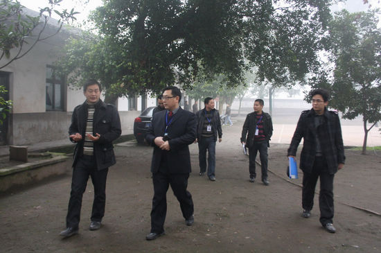 海潮镇：校园安全检查见实效(图1)