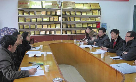 龙马潭区委副书记、区长曾平到城北学校现场办公(图1)