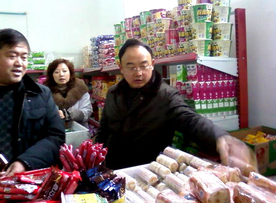 宜宾县“把牢”校园食品卫生安全关(图1)