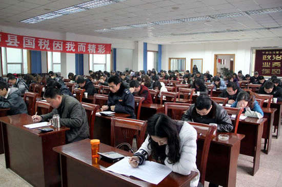 泸县国税局开展岗位技能大赛(图2)