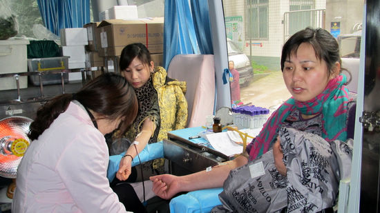 通滩镇：一滴热血助他人&nbsp;一颗爱心献社会(图1)