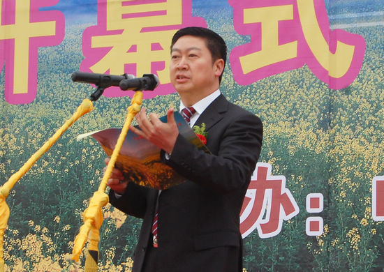 江阳区“踏青节”开幕 掀起酒城近郊旅游热(图8) 江阳区“踏青节”开幕 掀起酒城近郊旅游热(图8)