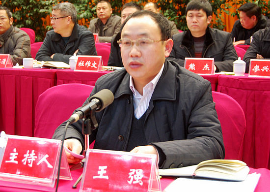 泸县发力&nbsp;“瞄准”国家级卫生县城、省级园林县城(图7)