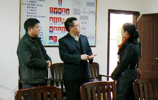 省司法厅领导深入泸县牛滩司法所调研(图2)