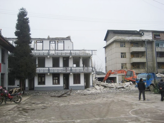 摩尼镇：便民服务中心综合楼建设项目全面启动(图1)