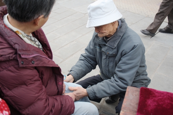 罗汉镇: 发扬雷锋精神 开展服务活动(图3) 罗汉镇: 发扬雷锋精神 开展服务活动(图3)