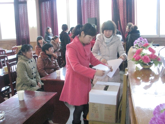 水尾镇:圆满完成村级妇代会换届选举工作(图1) 水尾镇:圆满完成村级妇代会换届选举工作(图1)