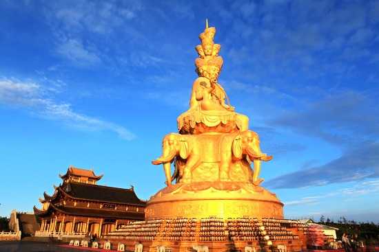 春天 去峨眉山的八个理由(图10) 春天 去峨眉山的八个理由(图10)