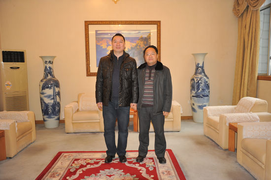 泸医附院李秋副主任医师赴藏区开展医疗援助(图1)