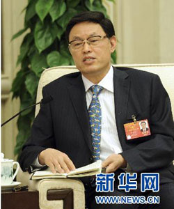 两会看点：部长公开道歉&nbsp;多地新省长亮相回应热点(图4)