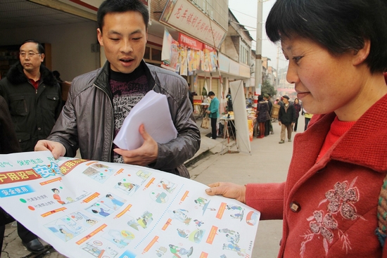 龙车镇：赶“科技场”&nbsp;春耕心不慌(图1)