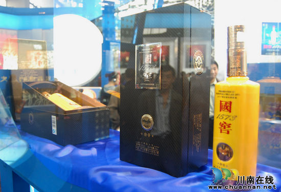 “中国白酒金三角”2012酒博会开展(图12)